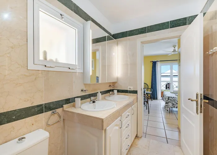 Διαμέρισμα Benimar 28 *